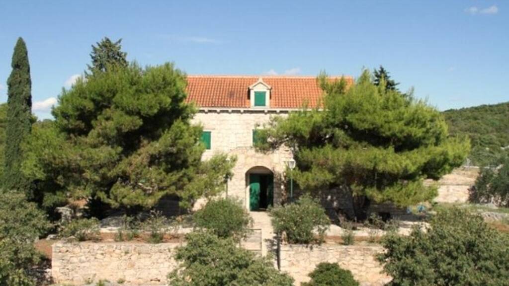 Einfamilienhaus zum Kauf 3.000.000 € 3 Zimmer 275 m² 9.000 m² Grundstück Tisno 22240