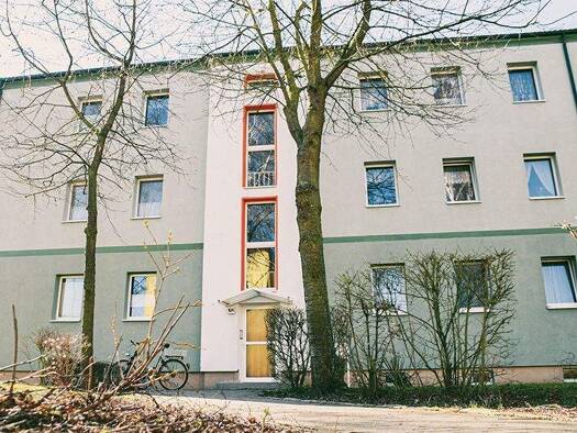 Wohnung zur Miete 525 € 3 Zimmer 67,7 m² 2. Geschoss frei ab 16.03.2026 Schwedter Straße 104 Prenzlau 17291