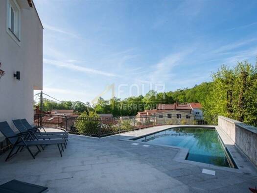 Haus zum Kauf 845.000 € 6 Zimmer 403 m² Matulji Matulji
