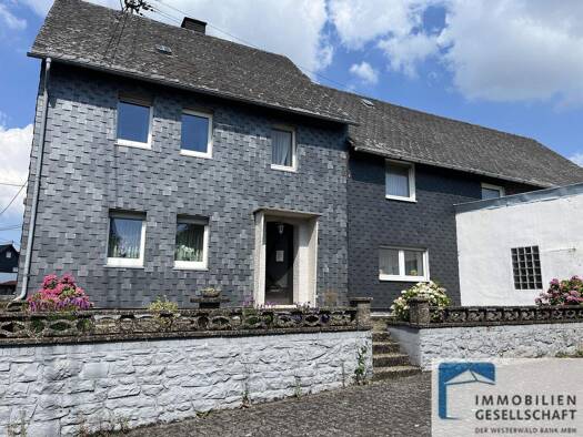 Einfamilienhaus zum Kauf 120.000 € 8 Zimmer 160 m² 1.196 m² Grundstück Neunkhausen 57520