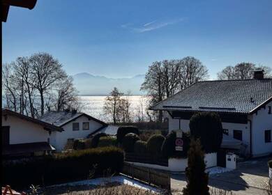 Wohnung zur Miete 1.500 € 3 Zimmer 126 m² Geschoss 1/1 frei ab 15.08.2025 Gollenshausen Gstadt am Chiemsee 83257