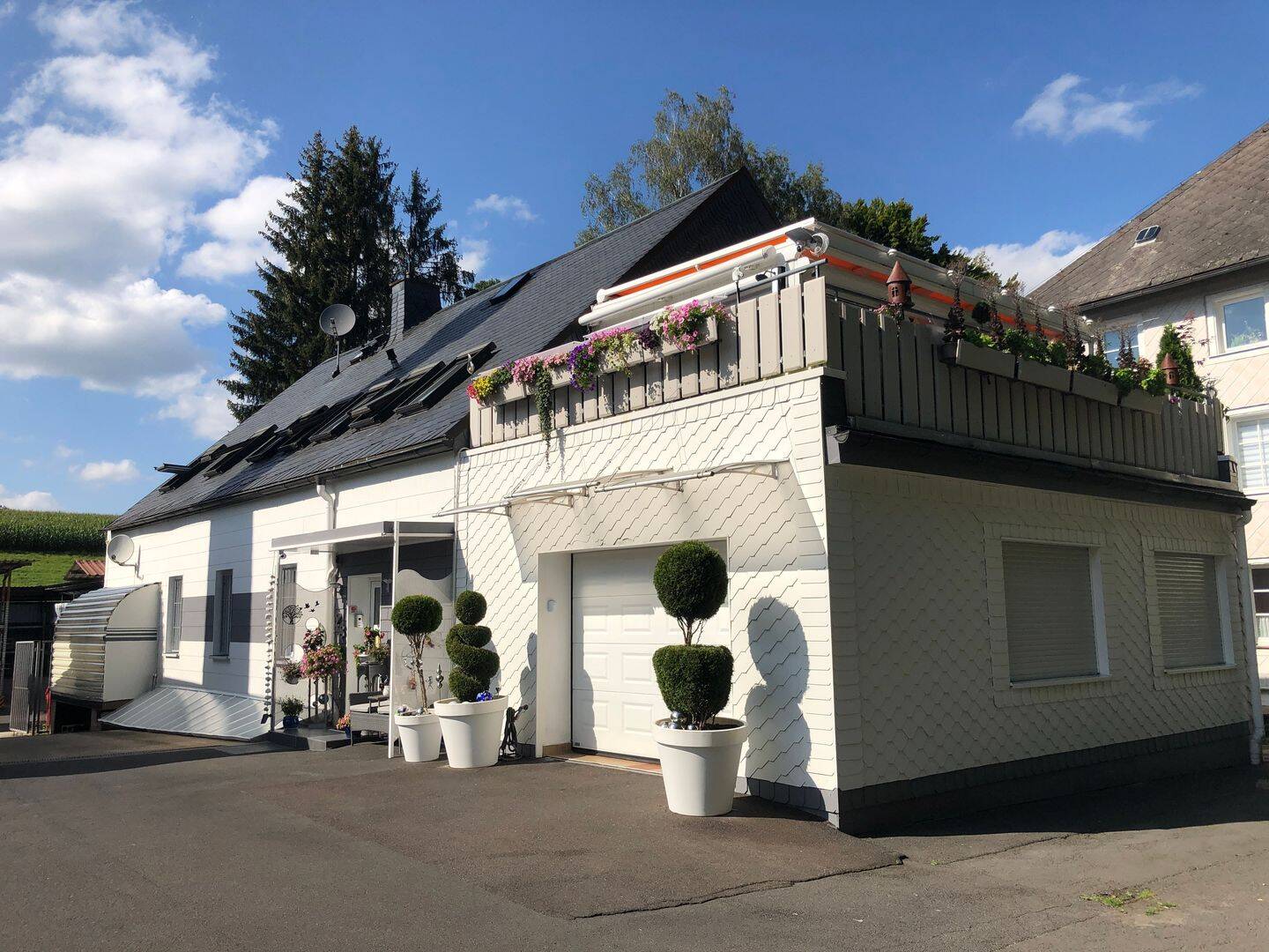 Immobilie in Bad Alexandersbad - Sie möchten ein Haus, aber keine Gartenarbeit! - Bild 0