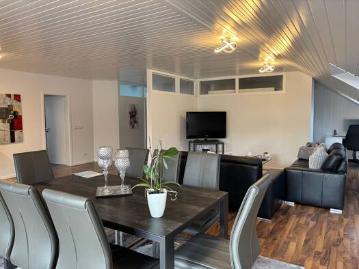 Studio zur Miete 1.300 € 3 Zimmer 130 m² Geschoss 2/3 frei ab 01.03.2026 Siegelbach Kaiserslautern 67661