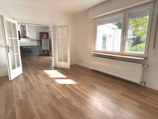 Wohnung zur Miete 880 € 3 Zimmer 90 m² frei ab sofort Stadtmitte Krefeld 47798