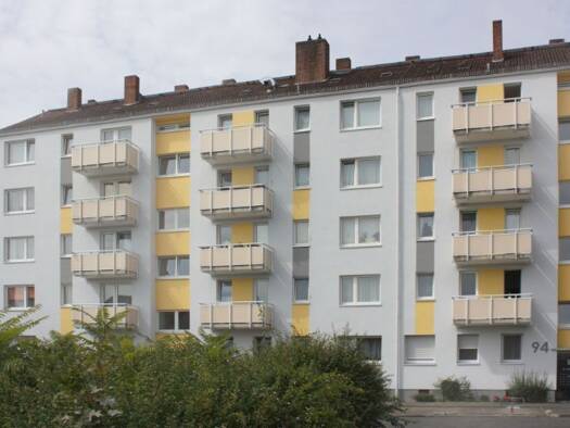 Wohnung zur Miete 638 € 3,5 Zimmer 75,3 m² 4. Geschoss frei ab 01.10.2026 Rumpenheimer Straße 94 Bürgel Offenbach am Main 63075