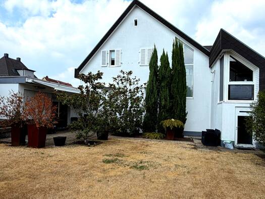 Einfamilienhaus zum Kauf 499.000 € 7 Zimmer 200 m² 750 m² Grundstück frei ab 01.12.2026 Erbach Homburg 66424