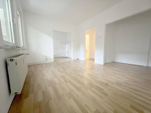 Wohnung zur Miete 295 € 1,5 Zimmer 29,1 m² Gustavstr. 71 Stadtmitte Alt-Oberhausen 46049