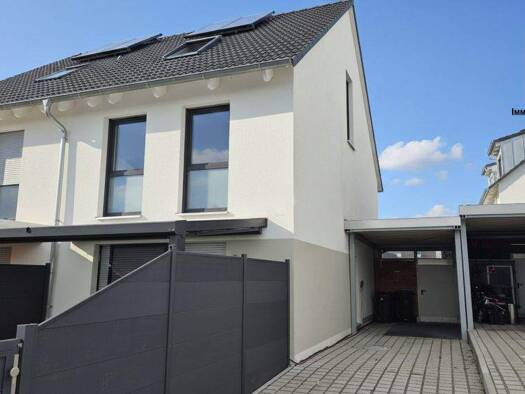 Doppelhaushälfte zur Miete 2.500 € 6 Zimmer 125 m² 195 m² Grundstück Neuweiler Weil im Schönbuch / Neuweiler 71093