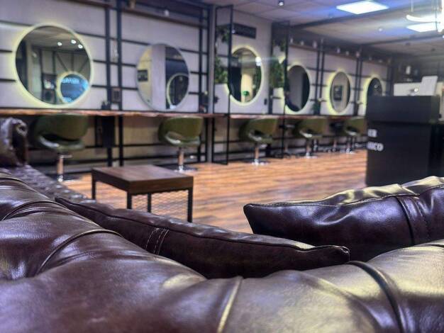 Laden zur Miete 5 Zimmer 160 m² Verkaufsfläche Sebald Nürnberg 90402