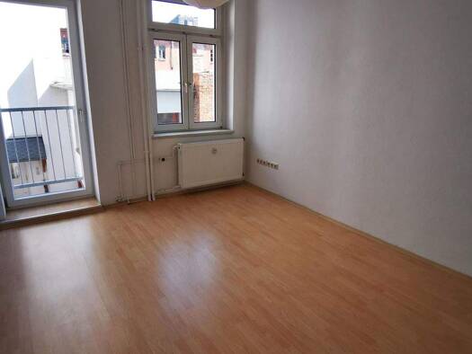 WG-Zimmer zur Miete 210 € 20 m² 2. Geschoss frei ab sofort Thälmannstraße 59 Krämpfervorstadt Erfurt 99085