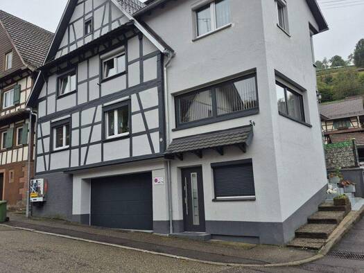 Einfamilienhaus zum Kauf 349.000 € 6,5 Zimmer 207,1 m² 194 m² Grundstück Gernsbach Gernsbach / Reichental 76593
