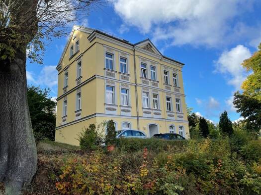 Wohnung zur Miete 300 € 2 Zimmer 42 m² frei ab 01.11.2026 Am Hainberg 2 Greiz Greiz 07973