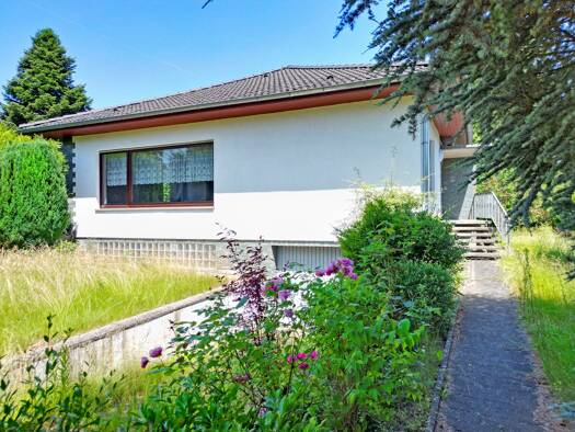 Bungalow zum Kauf 490.000 € 5 Zimmer 142 m² 1.264 m² Grundstück Harleshausen Kassel / Harleshausen 34128
