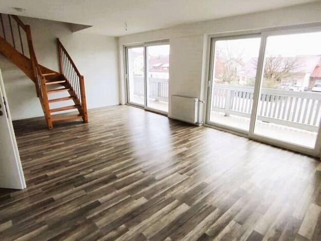 Wohnung zum Kauf 245.000 € 5 Zimmer 122 m² 1. Geschoss Neuhausen Offenberg 94560