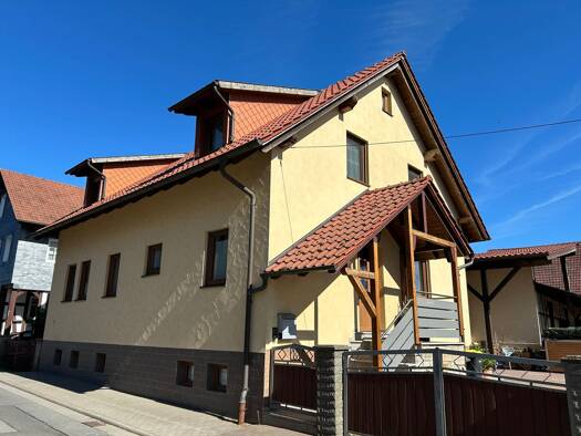 Einfamilienhaus zum Kauf 189.900 € 4 Zimmer 141 m² 178 m² Grundstück frei ab 01.12.2026 Hellingen Heldburg 98663