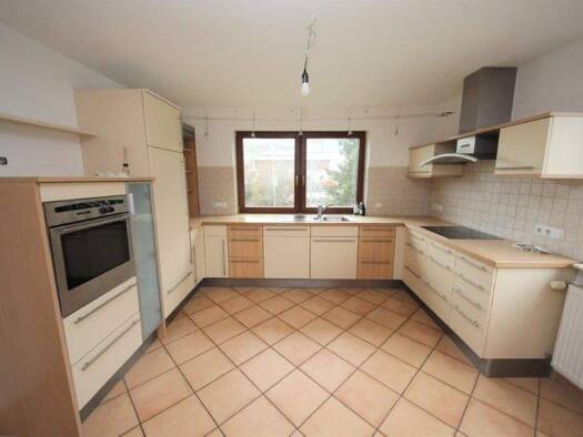 Wohnung zur Miete 730 € 3 Zimmer 97 m² 1. Geschoss frei ab 15.06.2026 Herl 54317