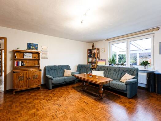 Einfamilienhaus zum Kauf 345.000 € 7 Zimmer 158 m² 1.042 m² Grundstück Hohenlockstedt 25551