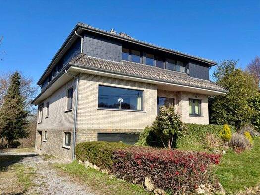 Villa zum Kauf provisionsfrei 385.000 € 9 Zimmer 210 m² 2.284 m² Grundstück Völkerich 112 Gemmenich 4851