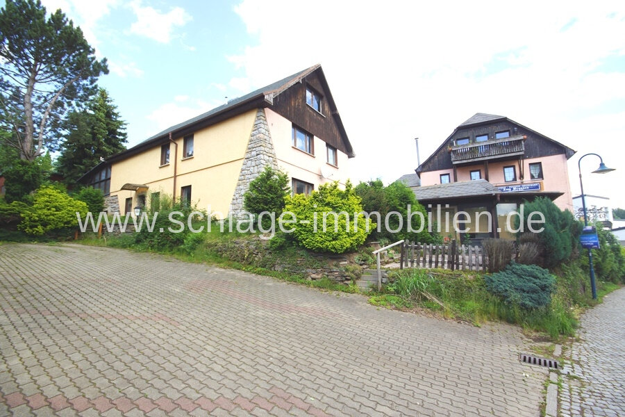 Haus zum Kauf 349.000 € 25 Zimmer 1.100 m²<br/>Wohnfläche 2.884 m²<br/>Grundstück Oelsnitz Oelsnitz/Erzgebirge 09376