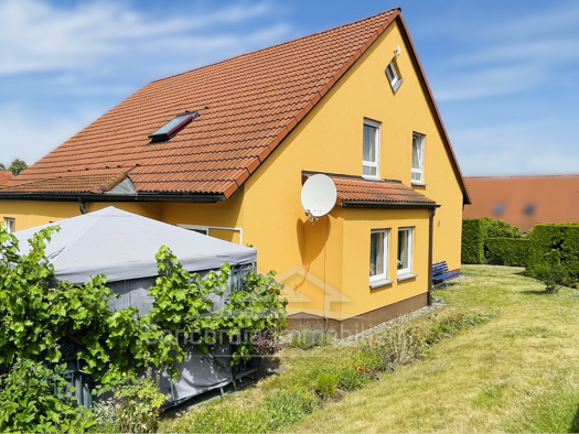 Haus zum Kauf 268.000 € 4 Zimmer 98,7 m² 559 m² Grundstück Nieschütz Diera-Zehren 01665