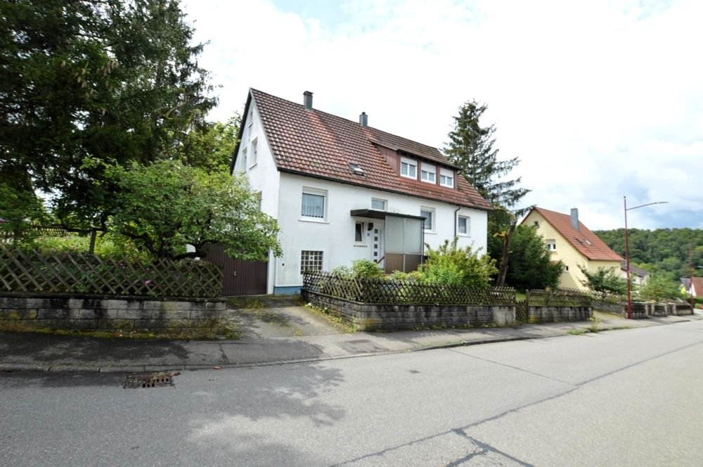 Einfamilienhaus zum Kauf 519.000 € 10 Zimmer 192 m²<br/>Wohnfläche 598 m²<br/>Grundstück Döffingen Grafenau 71120