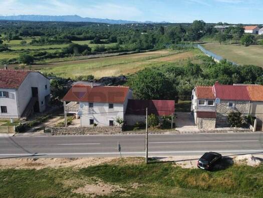 Haus zum Kauf 259.000 € 3 Zimmer 117 m² Benkovac