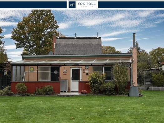 Haus zum Kauf 57.000 € 2 Zimmer 55 m² 832 m² Grundstück Schwichtenberg 17099