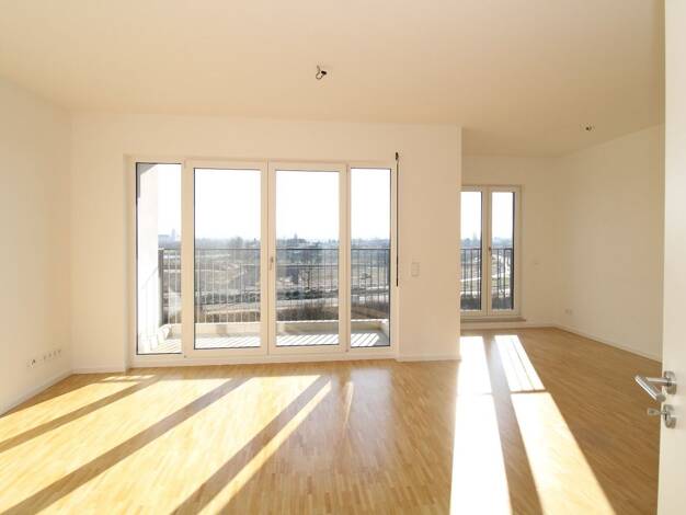 Wohnung zur Miete 1.039 € 3 Zimmer 78,9 m² 1. Geschoss frei ab 01.10.2026 Flößerstraße 8 Mickten Ortsamtsbereich Pieschen 01139