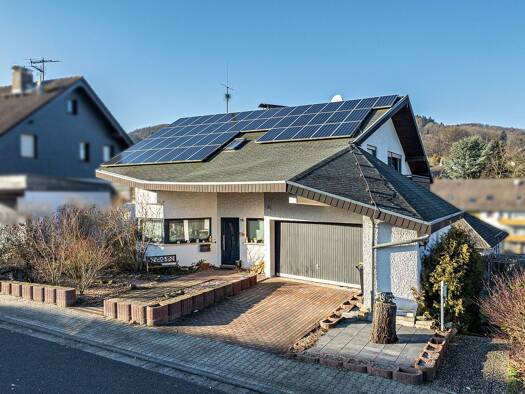 Einfamilienhaus zum Kauf 499.000 € 6 Zimmer 199 m² 732 m² Grundstück Klein-Gumpen Reichelsheim (Odenwald) 64385