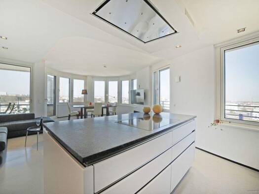 Wohnung zum Kauf 900.000 € 2 Zimmer 98 m² 12. Geschoss Thalk.Obersendl.-Forsten-Fürstenr.-Solln München 81379