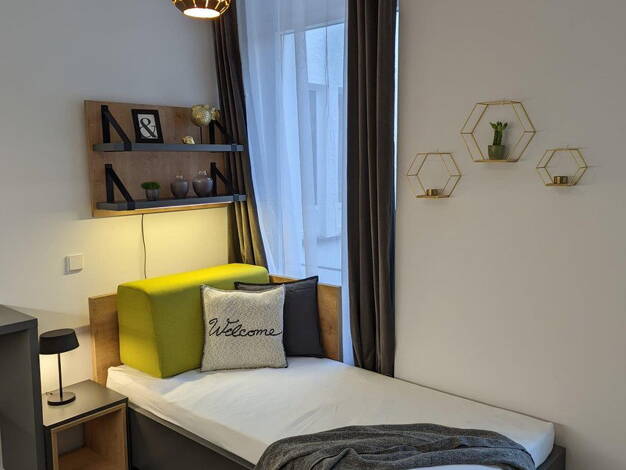 Studio zur Miete 800 € 1 Zimmer 20 m² 2. Geschoss Rotebühlstraße 108 West West 70197