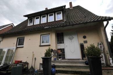Haus zum Kauf 104.000 € 5 Zimmer 133 m² 730 m² Grundstück Zeven Zeven 27404