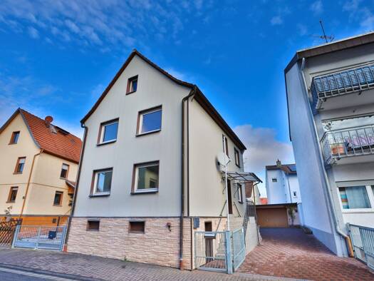 Haus zum Kauf 429.000 € 8 Zimmer 130 m² 285 m² Grundstück Buchbergstraße 4 Somborn Freigericht 63579