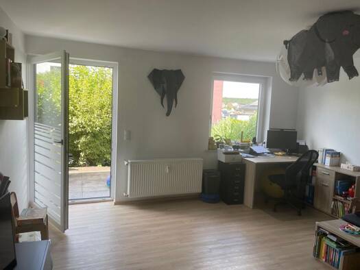 Terrassenwohnung zur Miete 790 € 2 Zimmer 72 m² frei ab 17.11.2025 Höchberg 97204