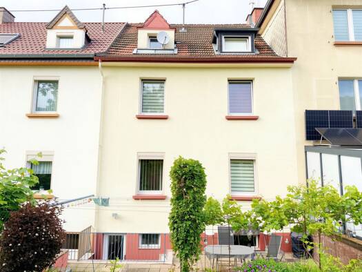 Mehrfamilienhaus zum Kauf 169.900 € 6 Zimmer 130 m² 254 m² Grundstück Bliesstraße 31 Innenstadt Neunkirchen 66538