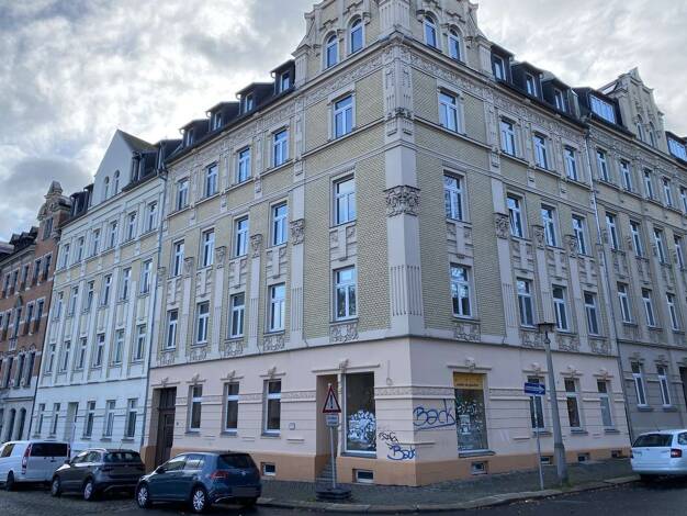 Wohnung zum Kauf 59.000 € 3 Zimmer 64 m² 1. Geschoss Pestalozzistraße 29 Stadtmitte Plauen 08523