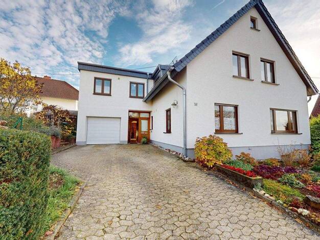 Mehrfamilienhaus zum Kauf provisionsfrei 488.000 € 6 Zimmer 191,7 m² 718 m² Grundstück Gärtnersweg 36 Heimbach-Weis Neuwied 56566
