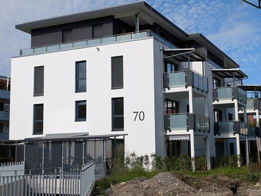 Wohnung zur Miete 1.450 € 3 Zimmer 94,8 m² 1. Geschoss frei ab 01.11.2026 Hauptstraße 70 Hilzingen Hilzingen 78247