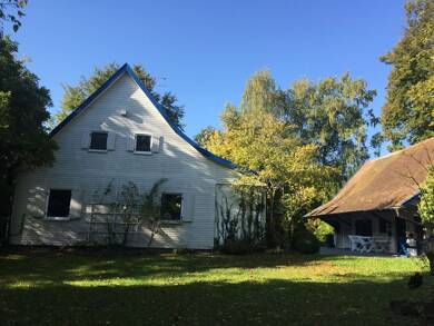 Haus zur Miete 2.150 € 7,5 Zimmer 250 m² 3.730 m² Grundstück frei ab 22.06.2025 Essenbach Essenbach 84051