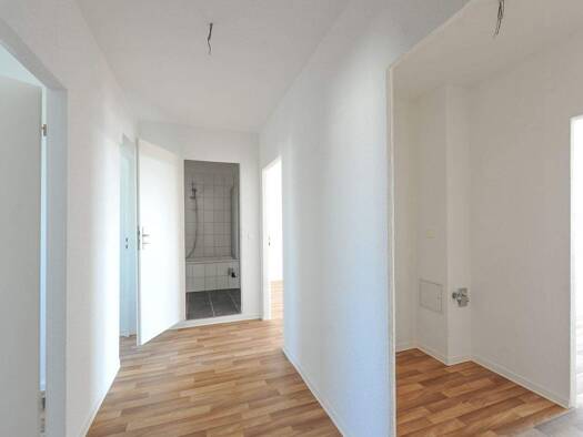 Wohnung zur Miete 540 € 4 Zimmer 83,1 m² 6. Geschoss Eichelweg 9 Heide Nord Halle 06120