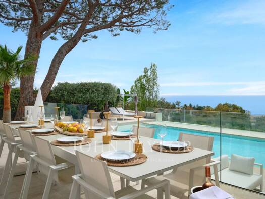 Haus zur Miete auf Zeit 15.000 € 6 Zimmer 300 m² Croix des Gardes Cannes 06400