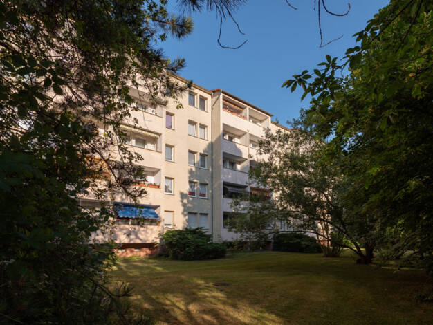 Wohnung zur Miete 405 € 3 Zimmer 59,5 m² 4. Geschoss Gustav-Bachmann-Straße 20 Damaschkestraße Süd 06130