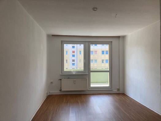 Wohnung zur Miete 305 € 2 Zimmer 49,8 m² EG frei ab 01.06.2026 Kantstraße 27 Gotha 99867