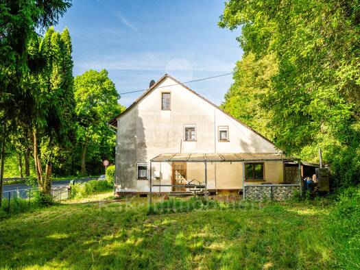 Einfamilienhaus zum Kauf 169.000 € 4 Zimmer 86 m² 1.335 m² Grundstück Bröl Hennef (Sieg) 53773