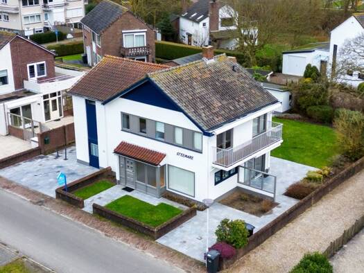 Einfamilienhaus zum Kauf provisionsfrei 975.000 € 8 Zimmer 239 m² 622 m² Grundstück Mr. P.C. Hennequinlaan 21 Niederdorla Cadzand 4506JP