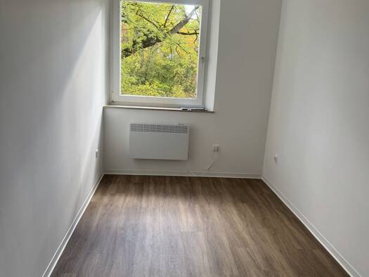 Wohnung zur Miete 670 € 3 Zimmer 91 m² Geschoss EG/1 frei ab sofort Am Schwarzen Steg 1 Hammerstatt Bayreuth 95448