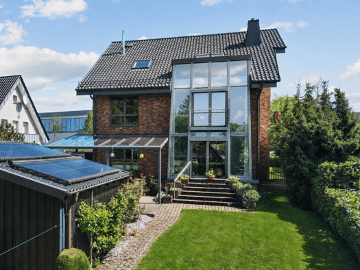Mehrfamilienhaus zum Kauf 375.000 € 11 Zimmer 299 m² 959 m² Grundstück Langenholzhausen Kalletal 32689
