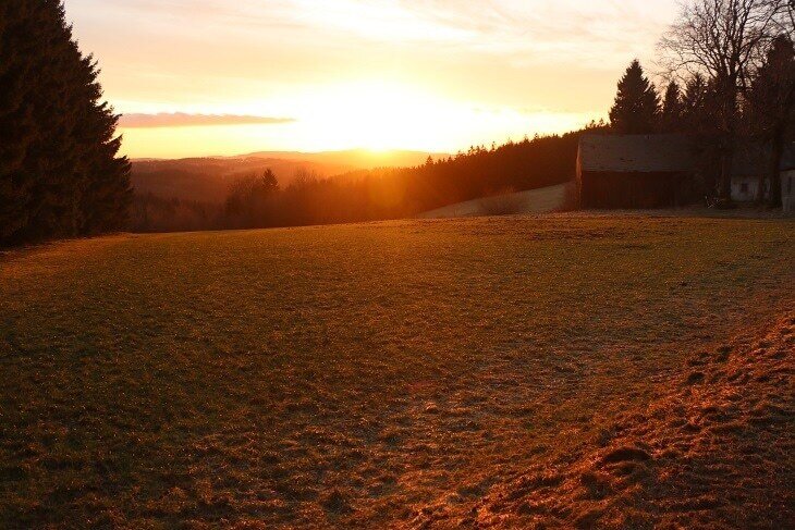 Einfamilienhaus zum Kauf provisionsfrei 5 Zimmer 180 m²<br/>Wohnfläche 45.966 m²<br/>Grundstück Grubenberg Schwarzenbach a.Wald 95131