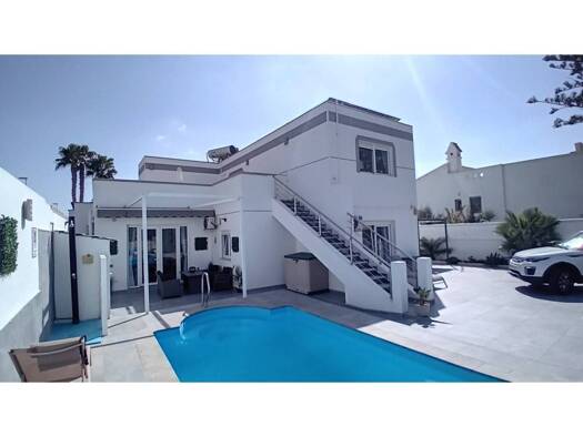 Chalet zum Kauf 730.000 € 5 Zimmer 262 m² 755 m² Grundstück Andarax 65 Roquetas de Mar 04740