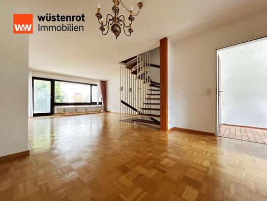 Reihenmittelhaus zum Kauf 449.000 € 5 Zimmer 140 m² 114 m² Grundstück Hirschlanden Ditzingen / Hirschlanden 71254